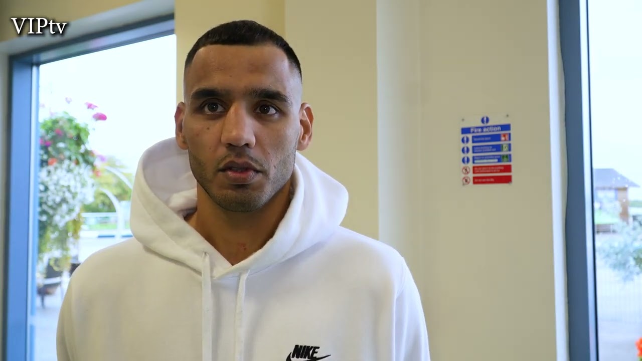 Razaq Najib ready to repeat his win over former opponent and become the new English champion. background