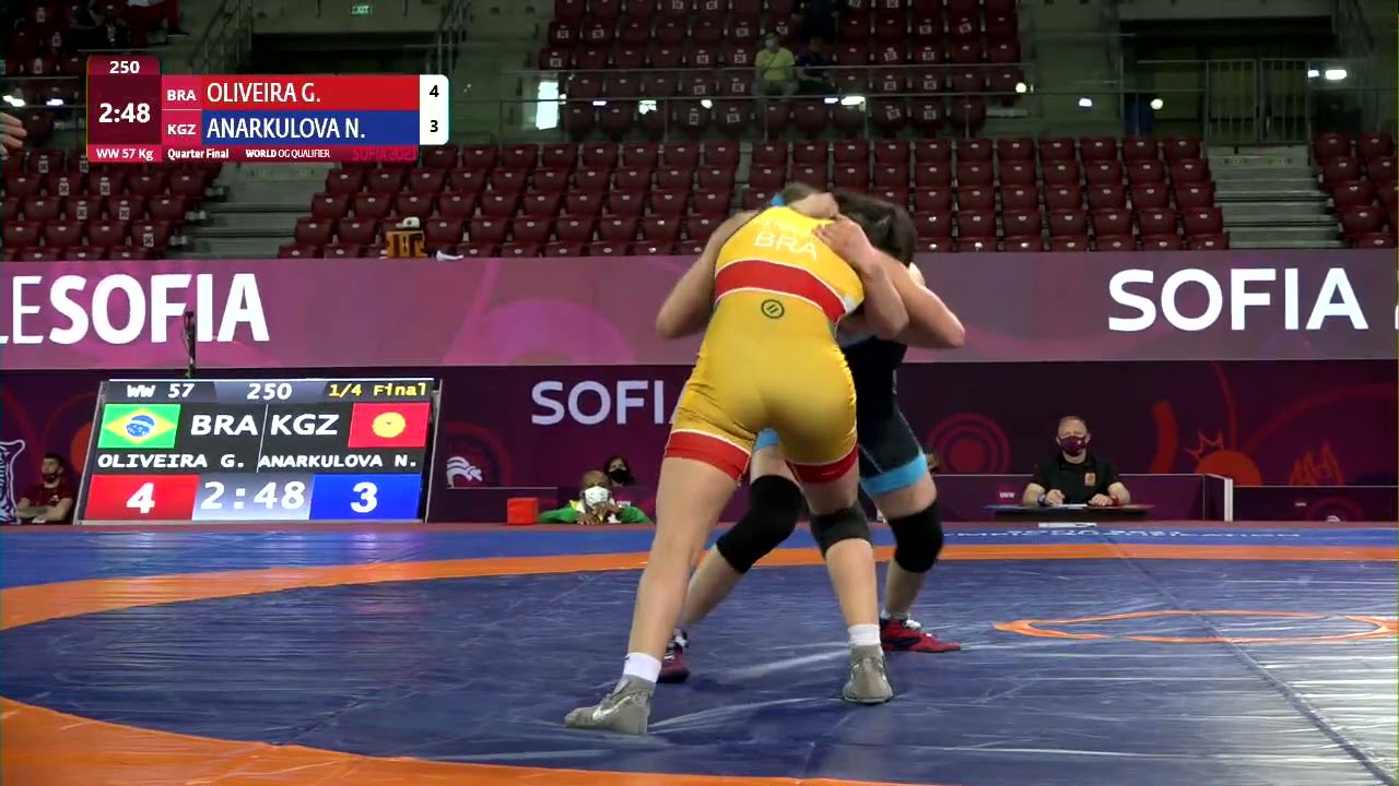 1/4 WW - 57 kg: G. OLIVEIRA (BRA) v. N. ANARKULOVA (KGZ) background