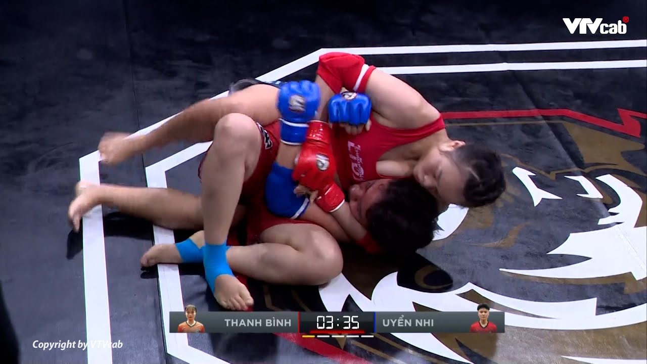Thanh Bình - Uyển Nhi: Màn Khóa Siết Quá Khủng Khiến Đối Phương Tap-out Chỉ Trong Hơn 1 Phút