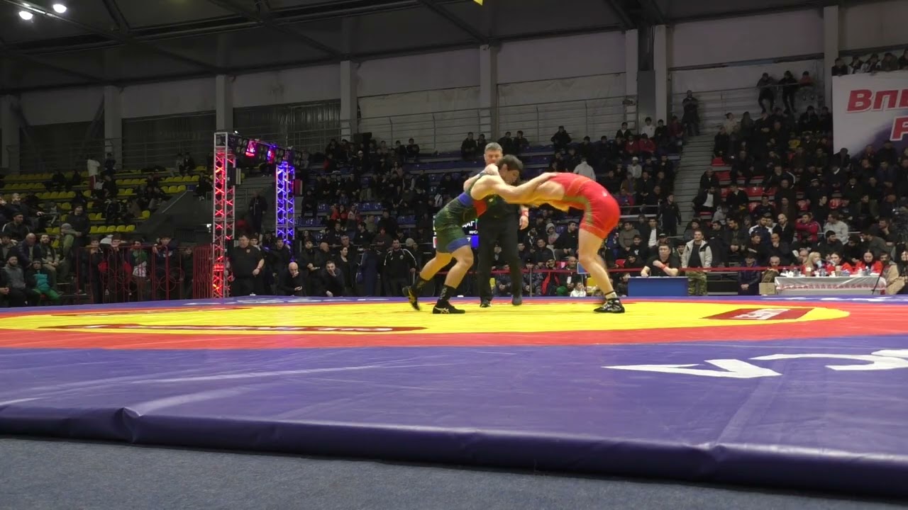 Исмаил Элесханов (РСО-Алания) - Магомед Мусаев (Дагестан)