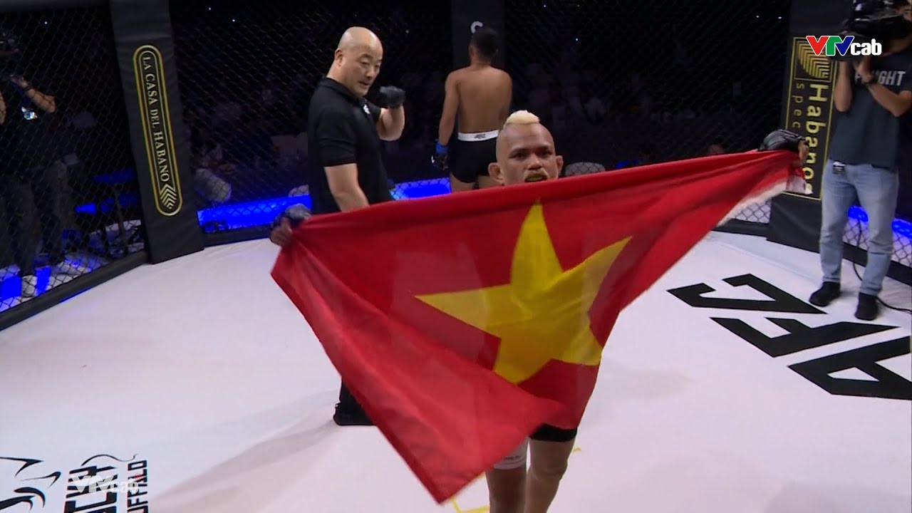 Robson Oliveira quá bá đạo khi đả bại con trai huyền thoại MMA Philippines chỉ trong một hiệp background