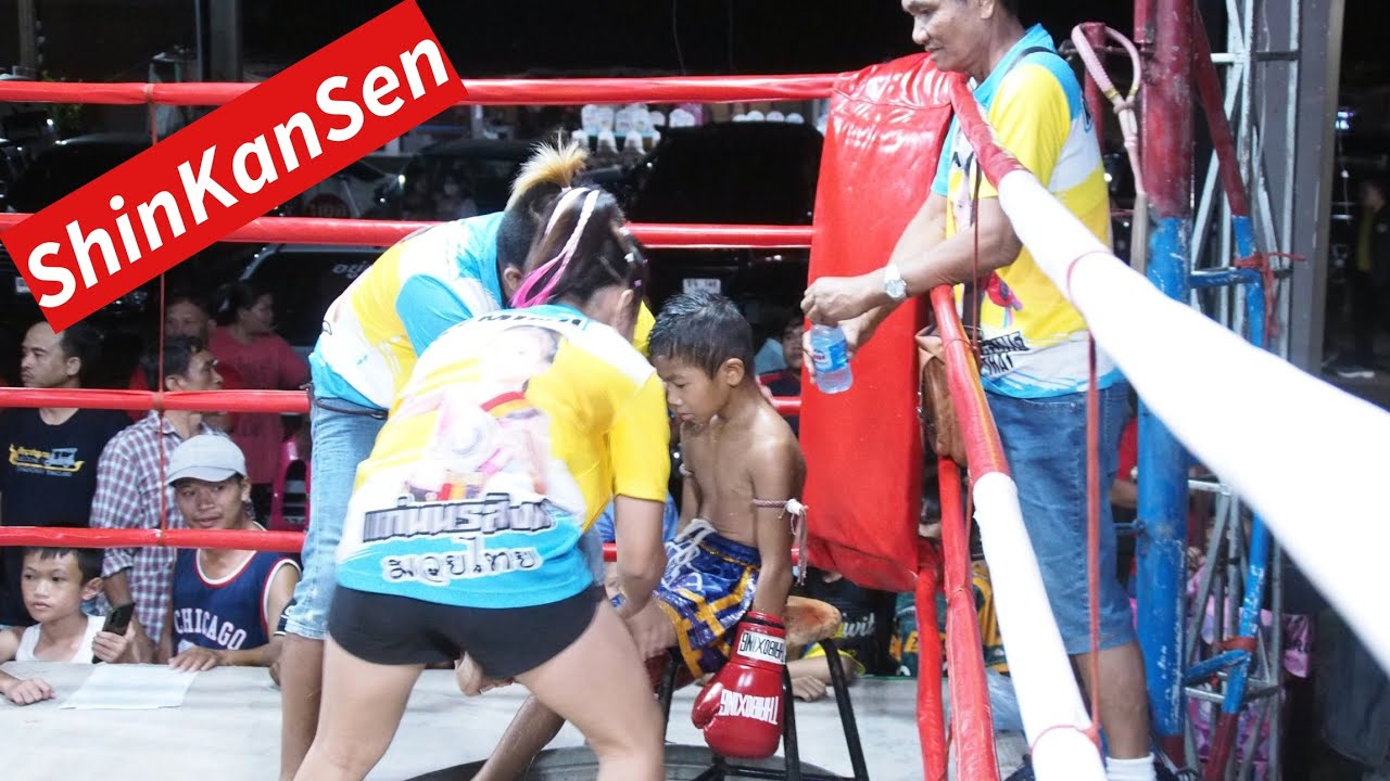 ชิงคันเซน ถือว่าสอบผ่านShinKanSenVS AiSu! ชิงคันเซน VS ไอ้สู้ Muaythai fight!ムエタイ試合!!