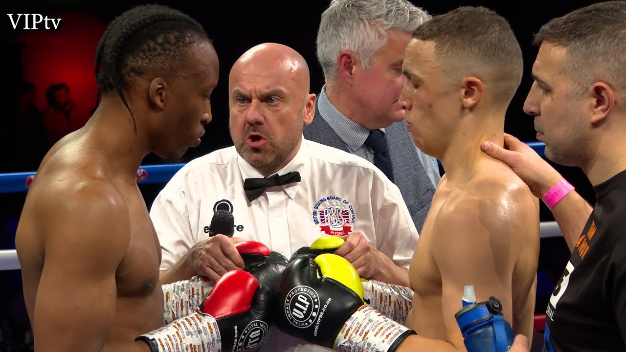 Marcus Tomlinson v Victor Edagha at The University of Bolton Stadium 11.03.2023
