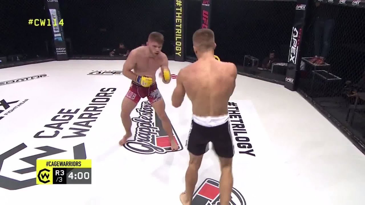 CW114: Michal Figlak vs Oban Elliott