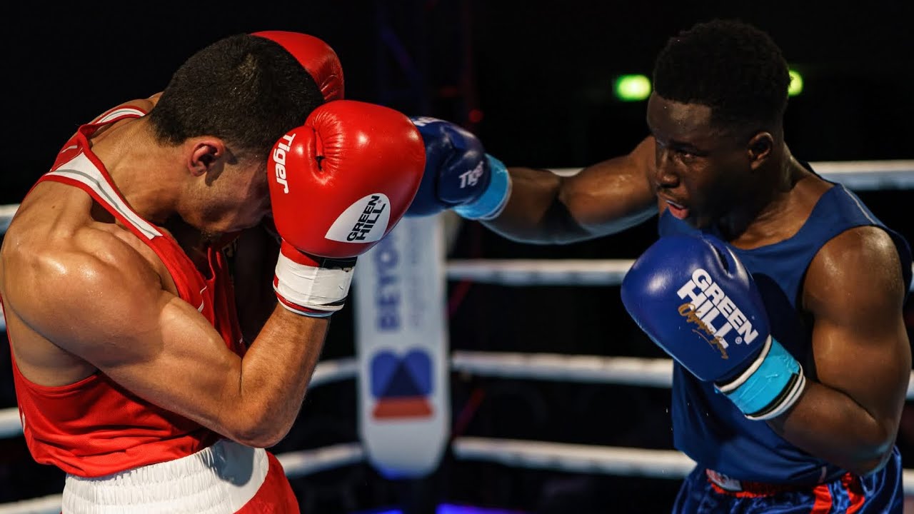 Djibril Traoré (FRA) vs. Alexandros Papadopoulos (GER) Eindhoven Box Cup 2025 SF's (75kg) background