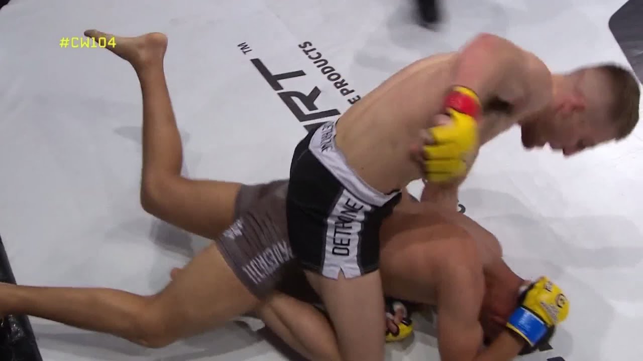 CW104: Oban Elliott vs Bouali Skikem background
