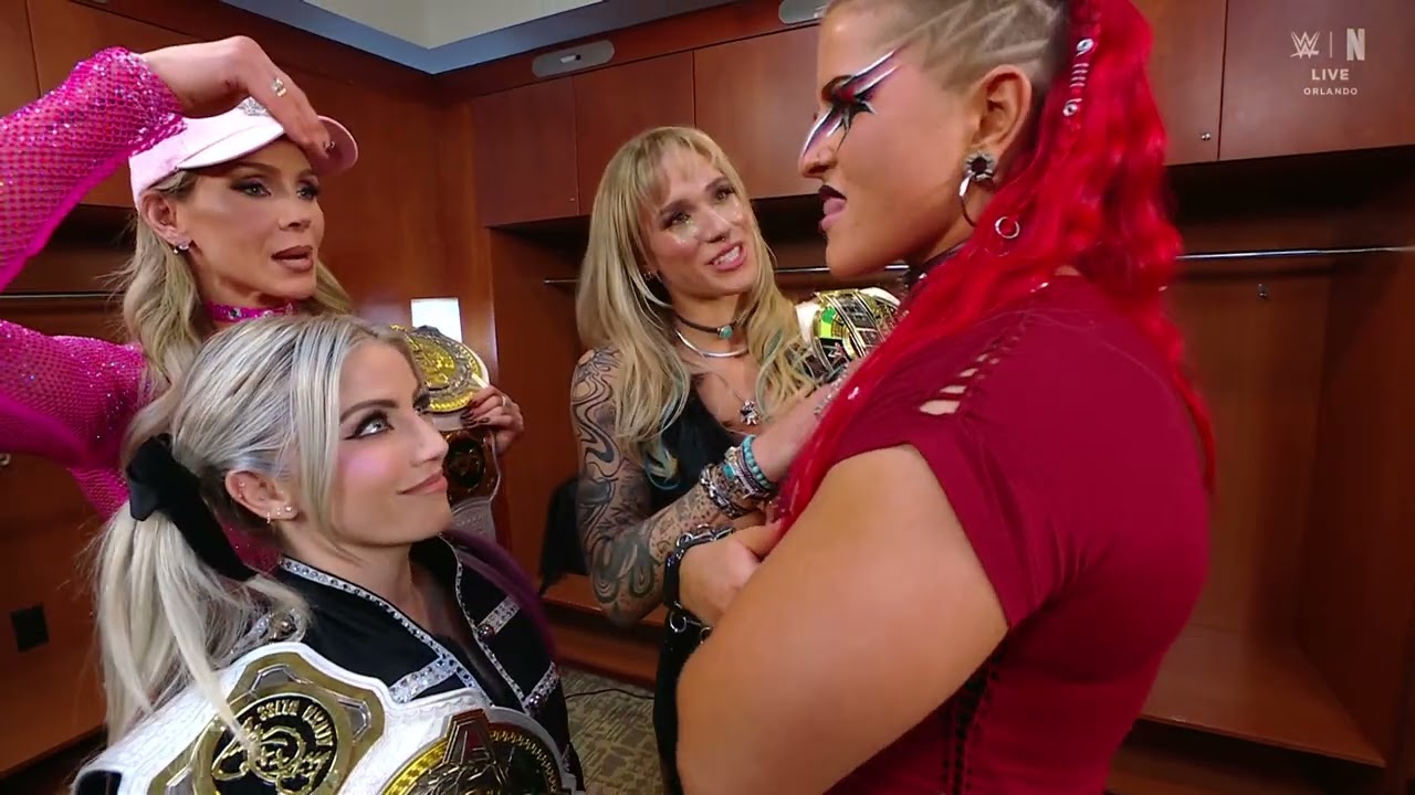 Sol Ruca & Zaria confronts Charlotte Flair & Alexa Bliss | SmackDown Sep 26, 2025 background