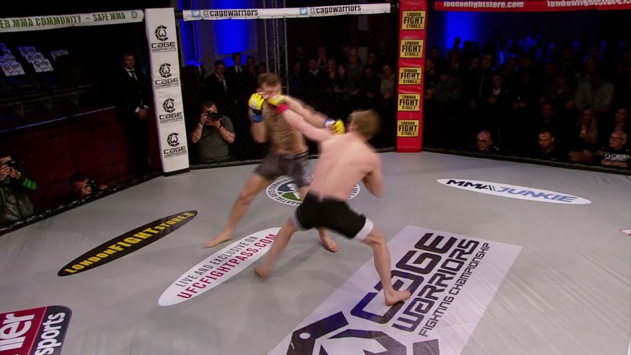 CW75: Oliver Battell vs Robert Scott background