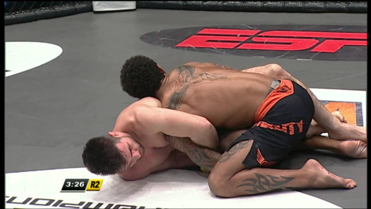 Cage Warriors 65: Saul Rogers vs. John Maguire background