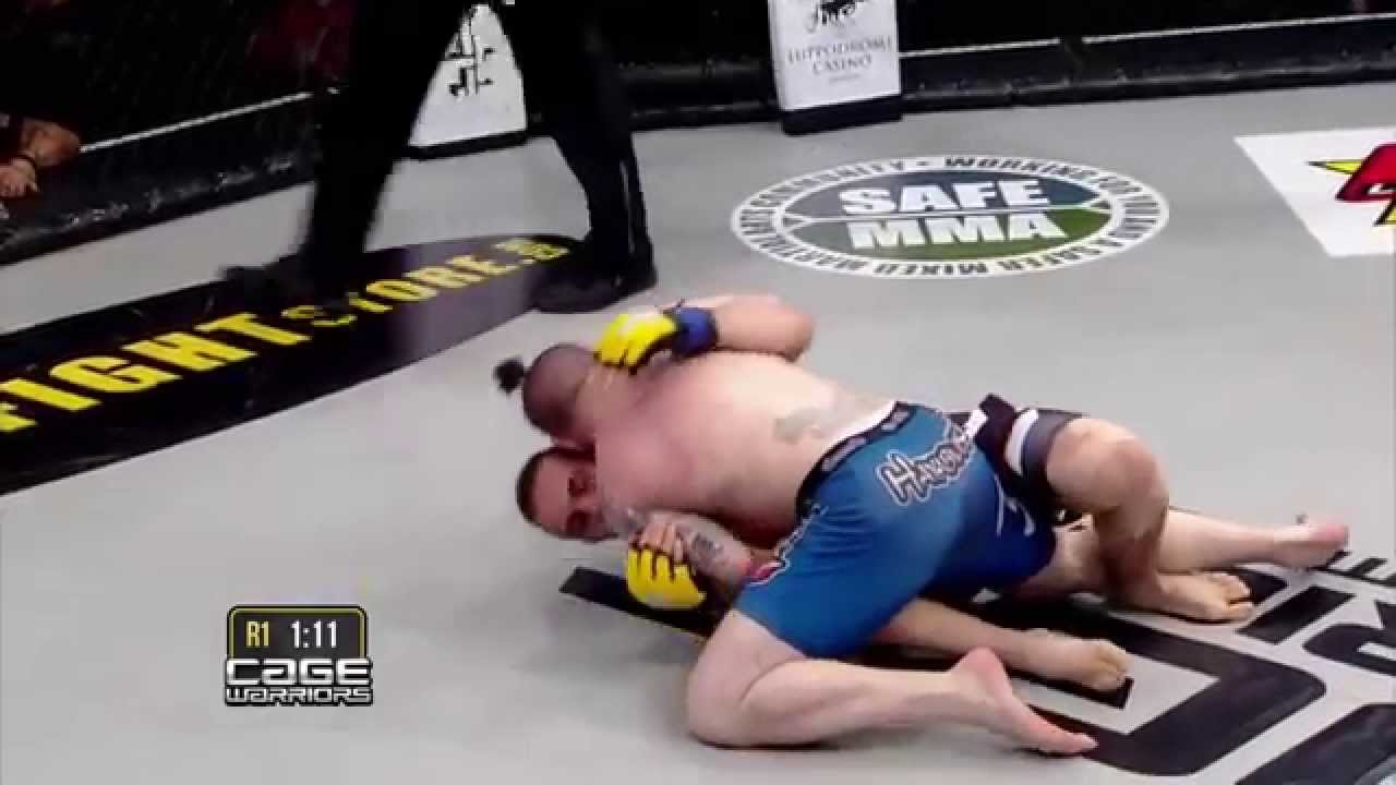 Cage Warriors 73: Brett Caswell vs. Marcin Lasota background