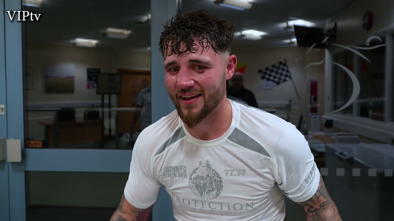 Sonny Taylor showed no signs of ring rust after just over 12 months out as he moves to 8-0 background