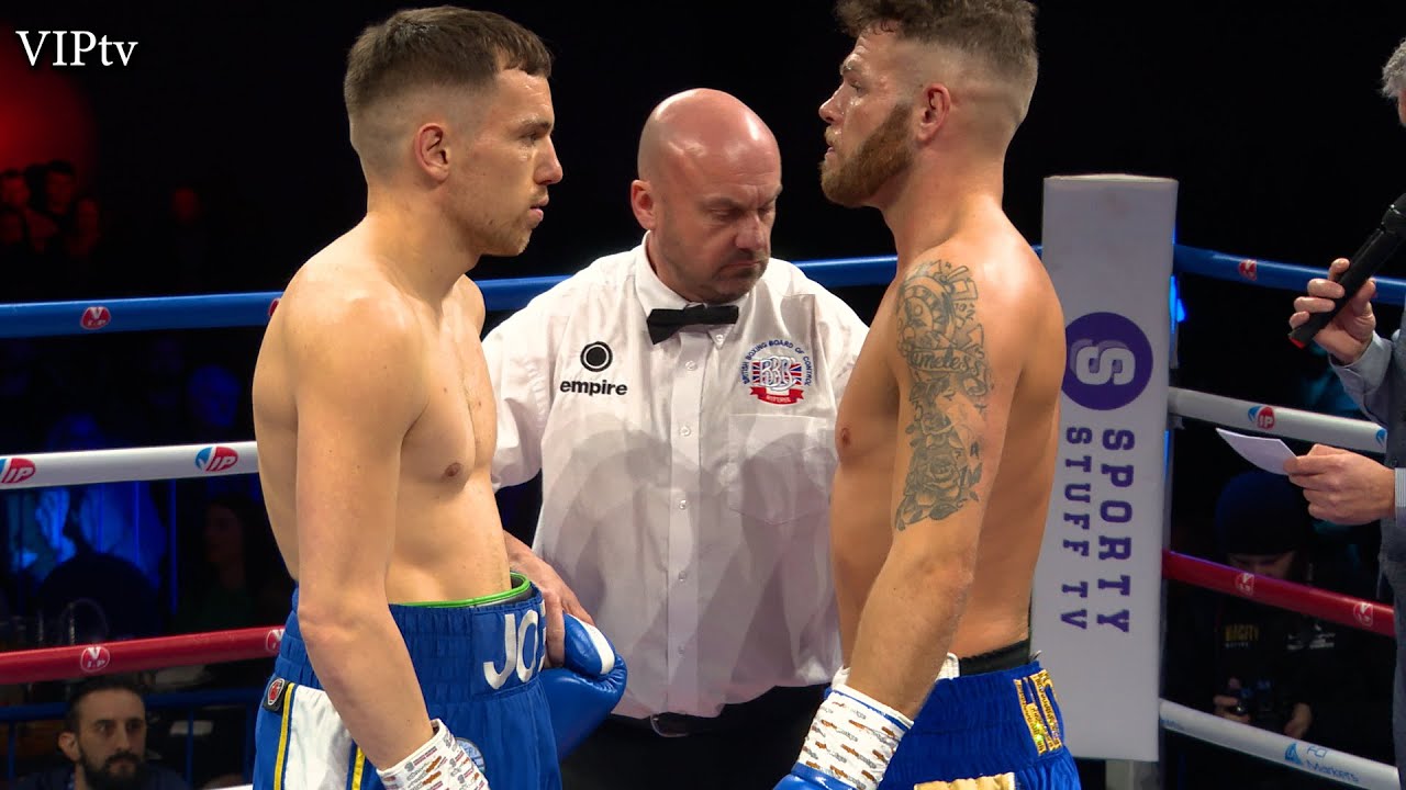 Travis Waters v Joe Hardy at The University of Bolton Stadium 11.03.2023 background
