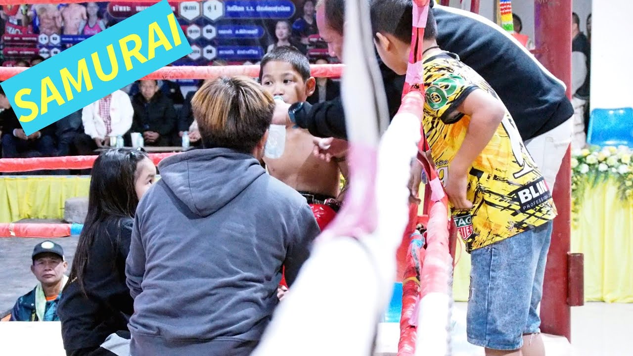 ซามูไรชนะแบบหืดขึ้นคอต้องปรับปรุงSAMURAI VS DenNaNai4! ムエタイ 子供試合!サムライ background