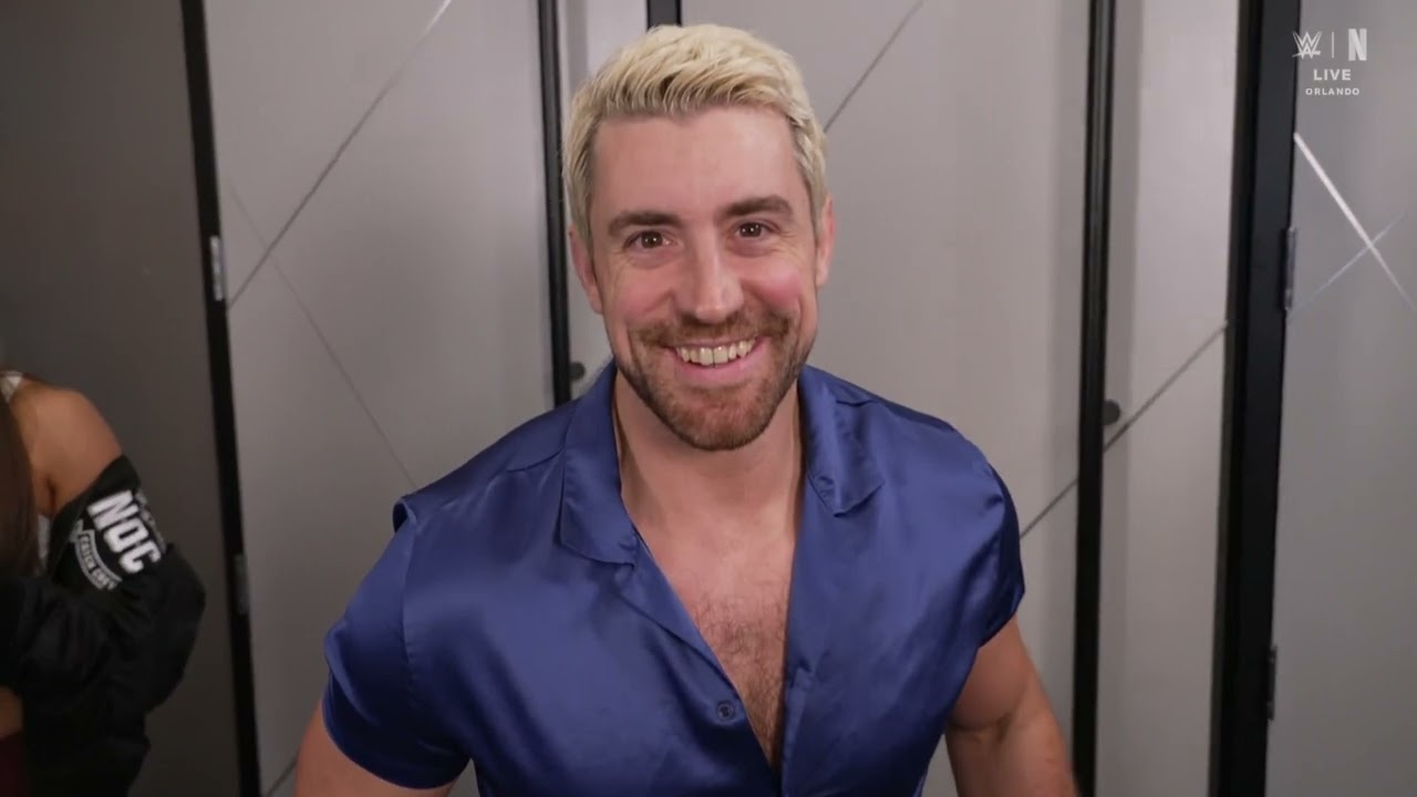 Bobby Roode expresses support for Joe Hendry's pursuit of the NXT Championship | NXT Sep 16, 2025 background