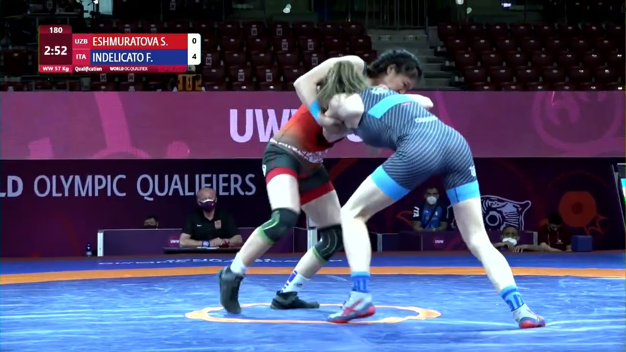Qual. WW - 57 kg: S. ESHMURATOVA (UZB) v. F. INDELICATO (ITA) background
