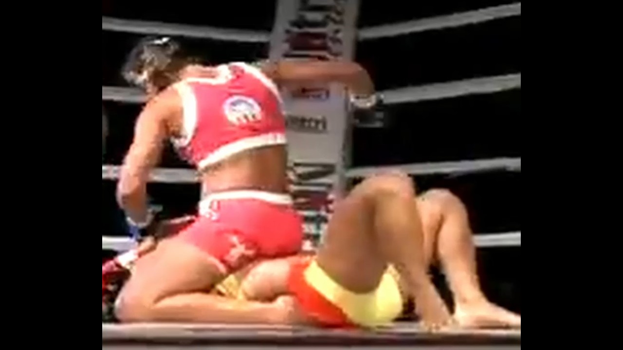 Best Ground and Pound 23 Female MMA