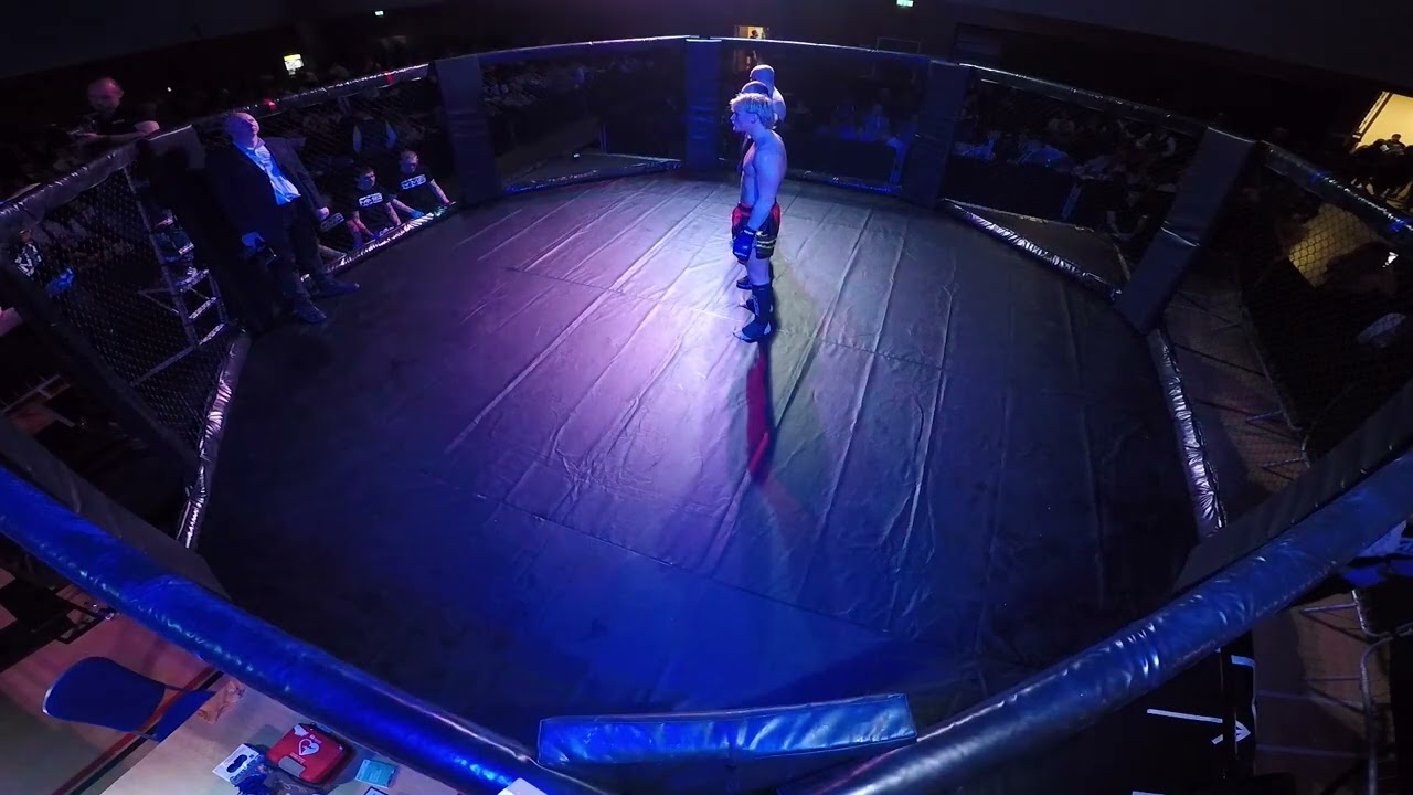 Swansea | ULTRA MMA | STEFFAN NOLAN VS KASPER WEIR background
