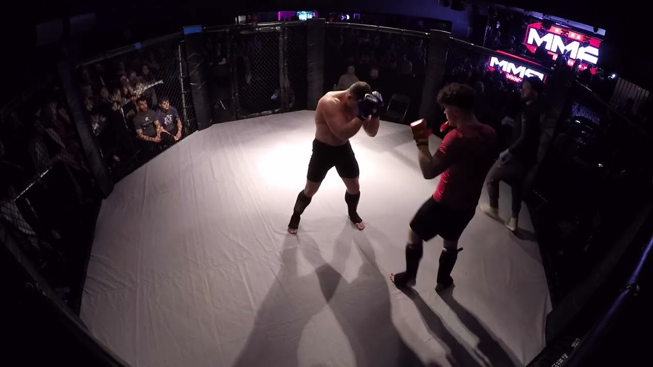 Brighton | Ultra MMA | LUKE MEAD VS CURTIS JENNINGS