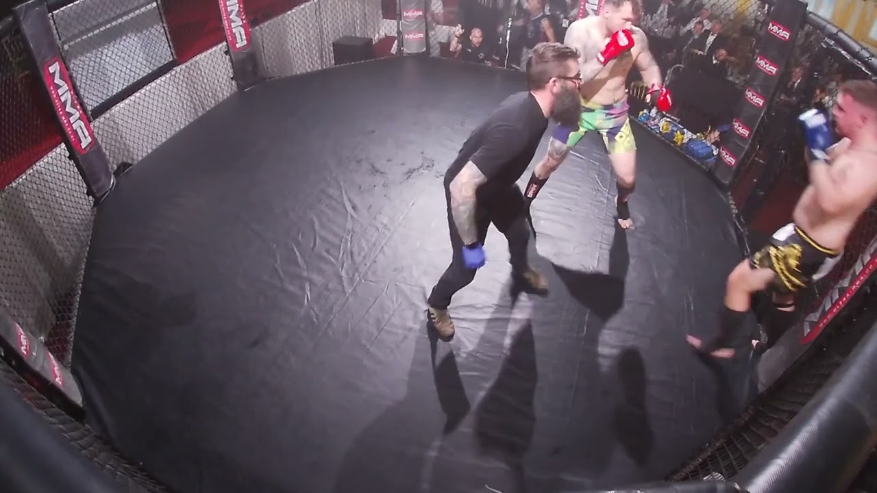 ALDERSHOT | MMA | ROB PATEY VS LEWIS DILLON background