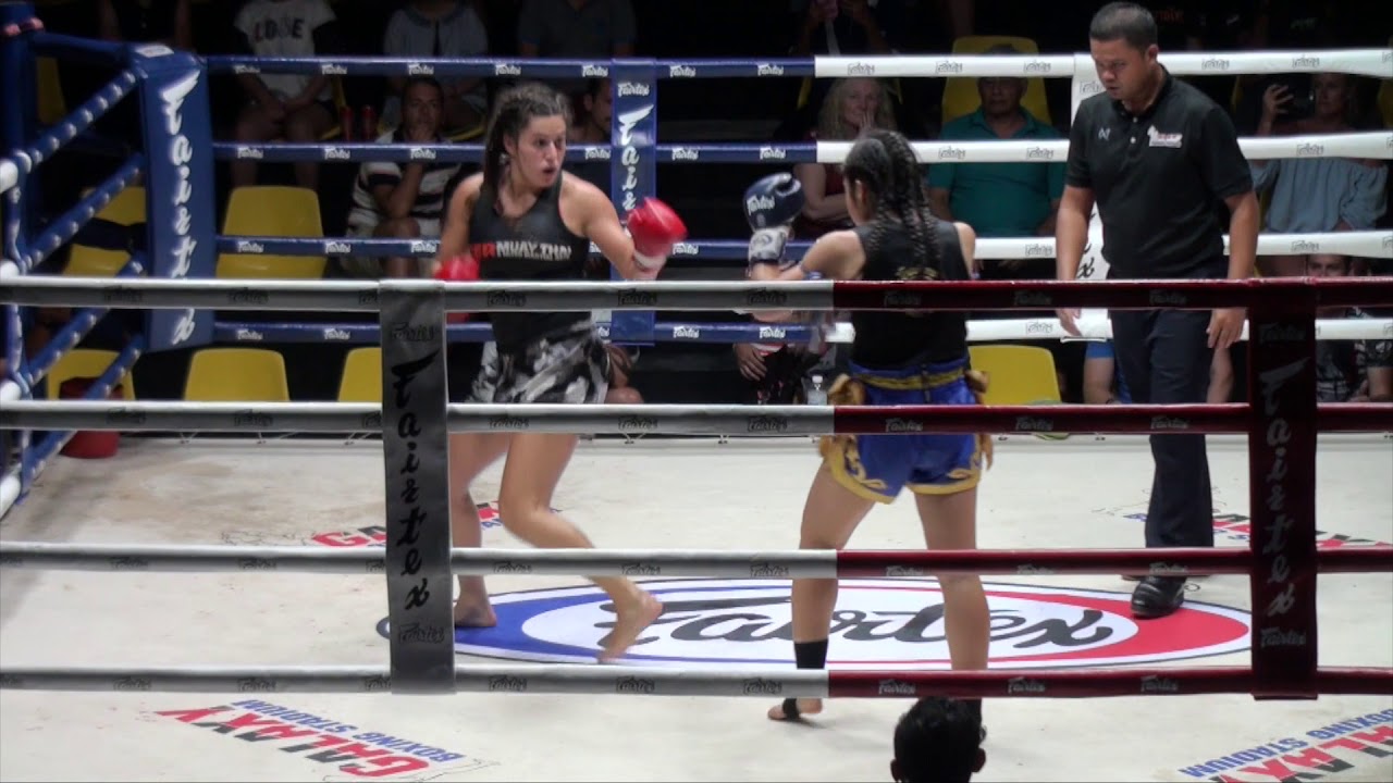 Claudia (Tiger Muay Thai) vs Petchompoo Kiatpetmongkon