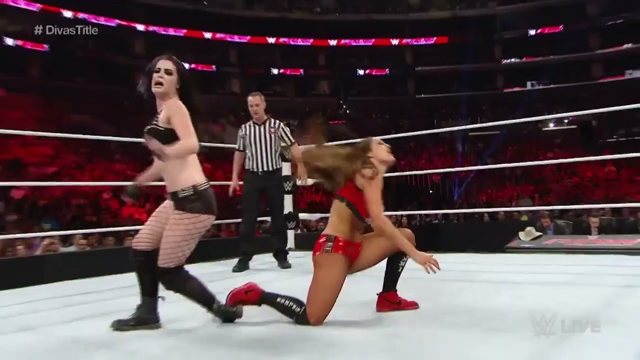 Nikki Bella (c) vs. Paige – Diva's Championship Match: Raw, March 23, 2015