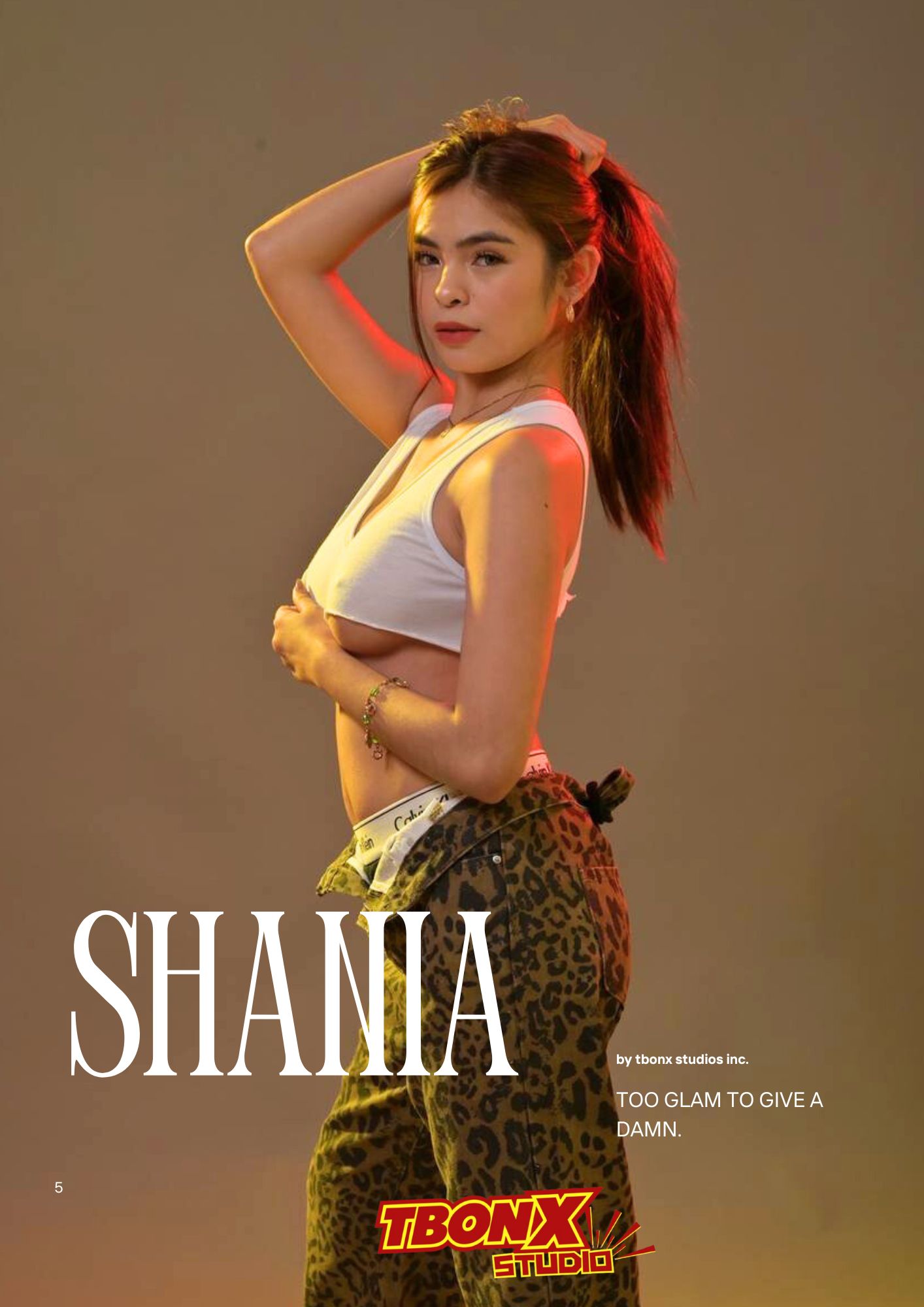 Shania Go