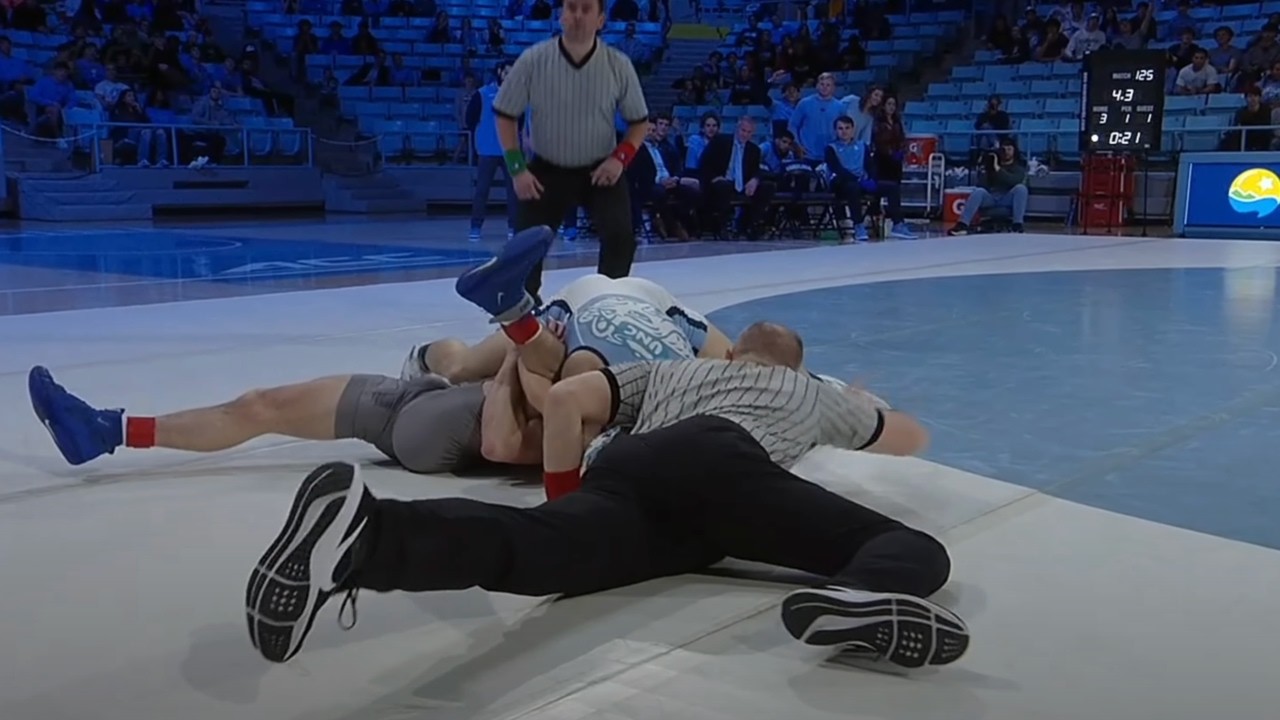 125lbs Spencer Moore (North Carolina) vs Logan Agin (Duke)
