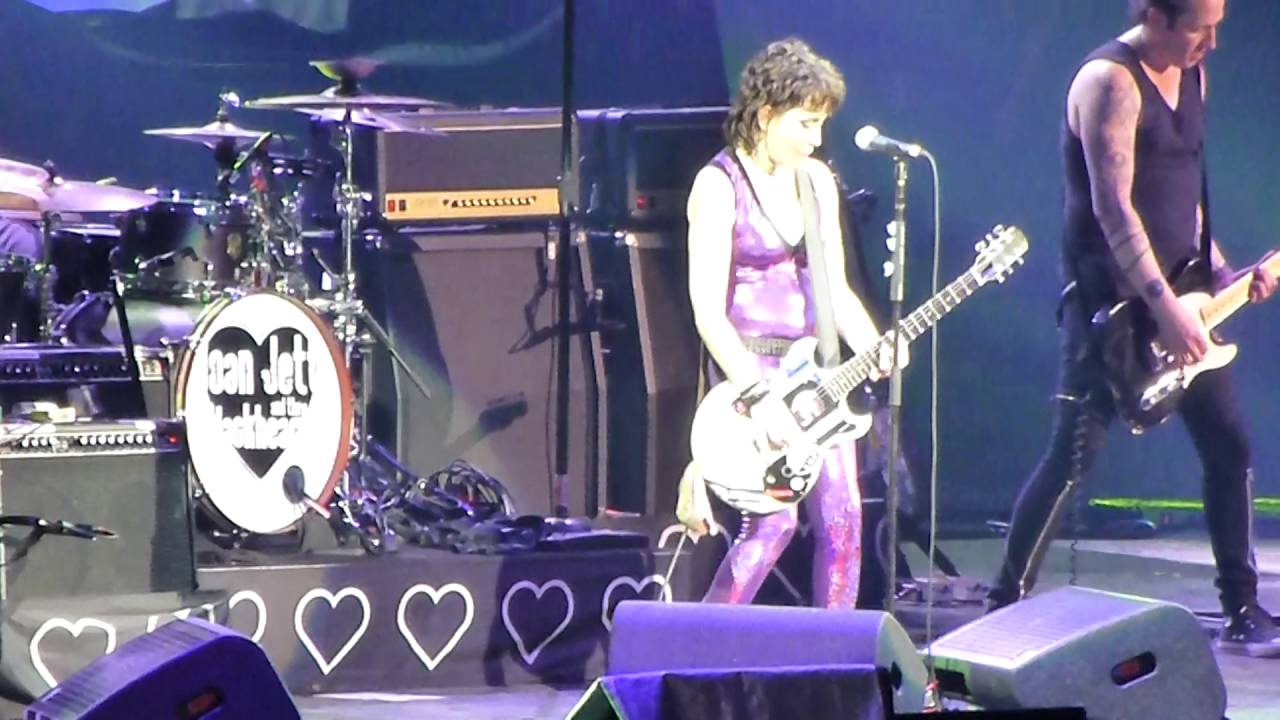 Joan Jett & the Blackhearts - Light of Day/Soulmates to Strangers