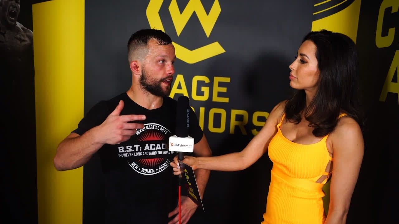 Tom Mearns post-fight interview at CW Unplugged 2 background