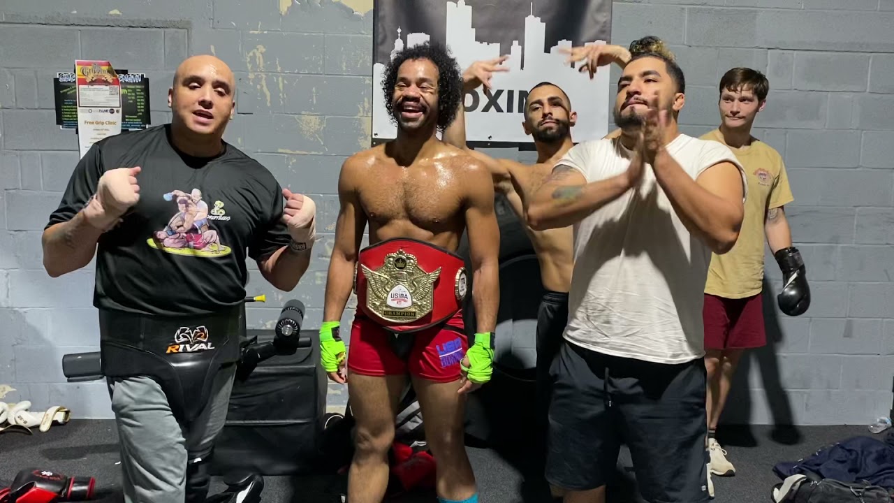 BOXING CHAMP COMES TO QUEEN CITY TO SPAR