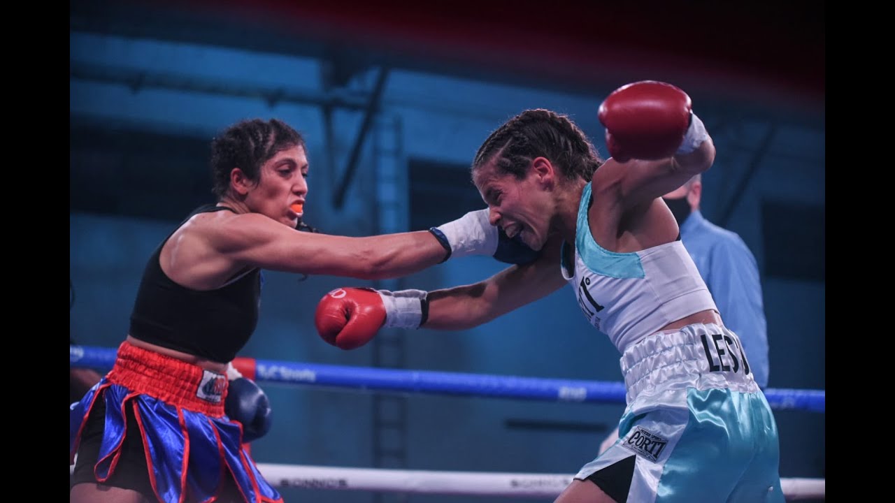 Clara Lescurat vs Tamara Bustamante - Boxeo de Primera - TyCSports background