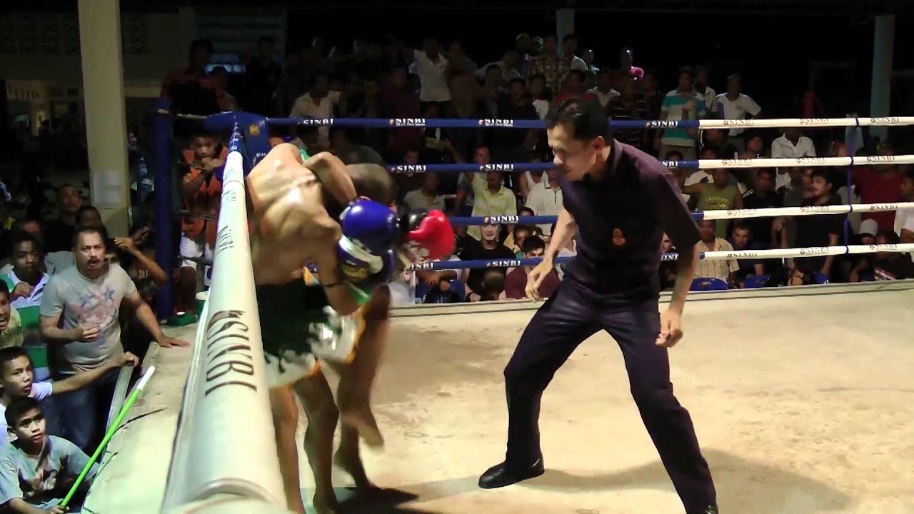 Yan Sinbimuaythai (Red) loses on points @ Sinbi Fight Night