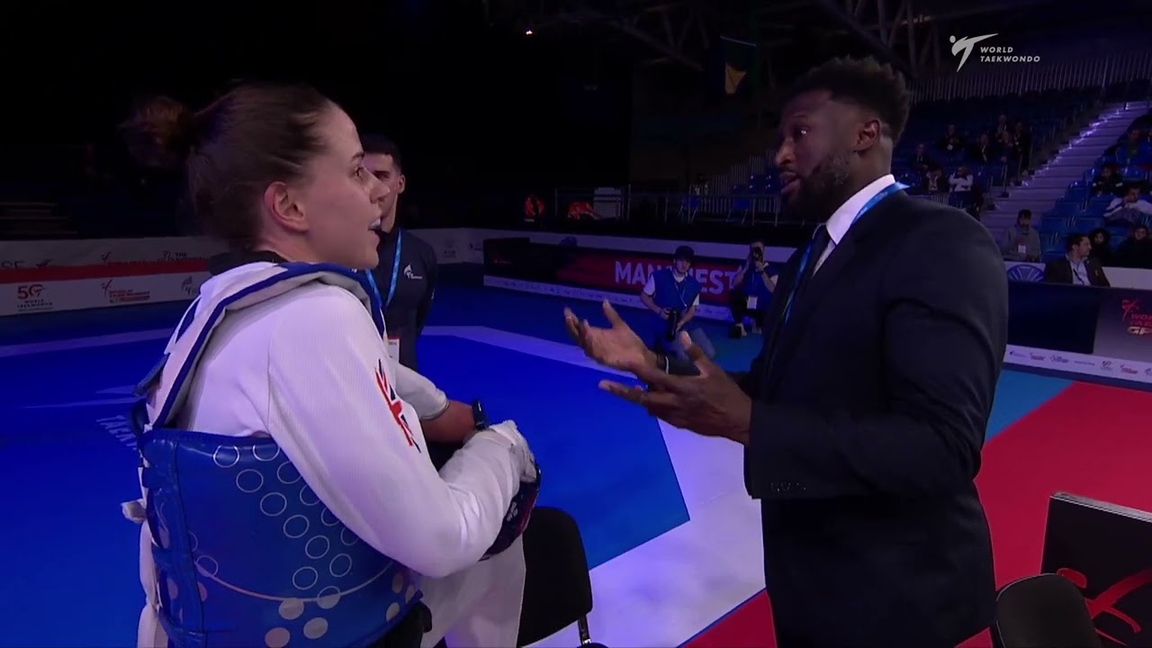 234 Final WOMEN W 65KG GBR MUNRO B AIN SAVINSKAYA E background