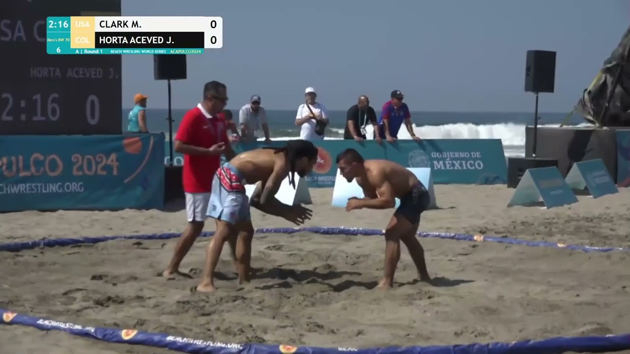 Michael Anthony Eugene CLARK (USA) vs. Julian Stiven HORTA ACEVEDO (COL) • A | Round 1 • Men's BW 70 background