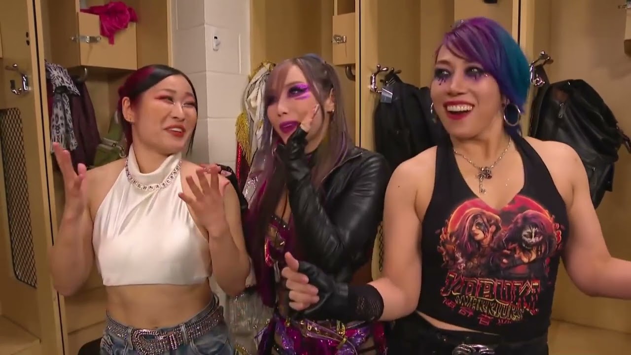 Stephanie Vaquer is looking forward to potentially facing Iyo Sky in Paris | Raw Jul 21, 2025 background