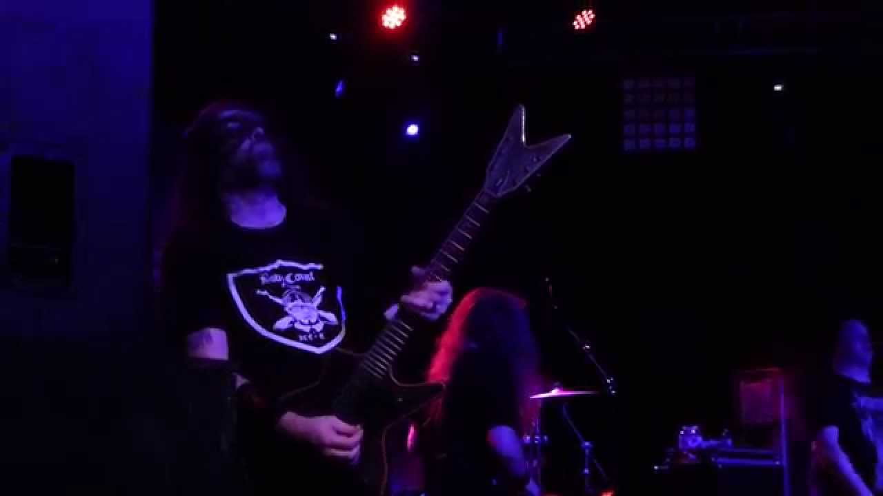Cannibal Corpse - A Skull Full of Maggots