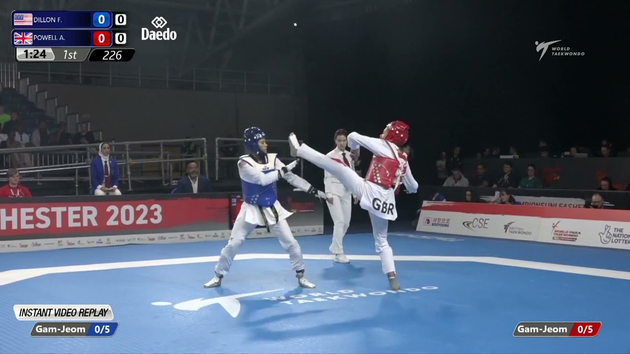 226 Semifinals WOMEN W 57KG USA DILLON F GBR POWELL A background