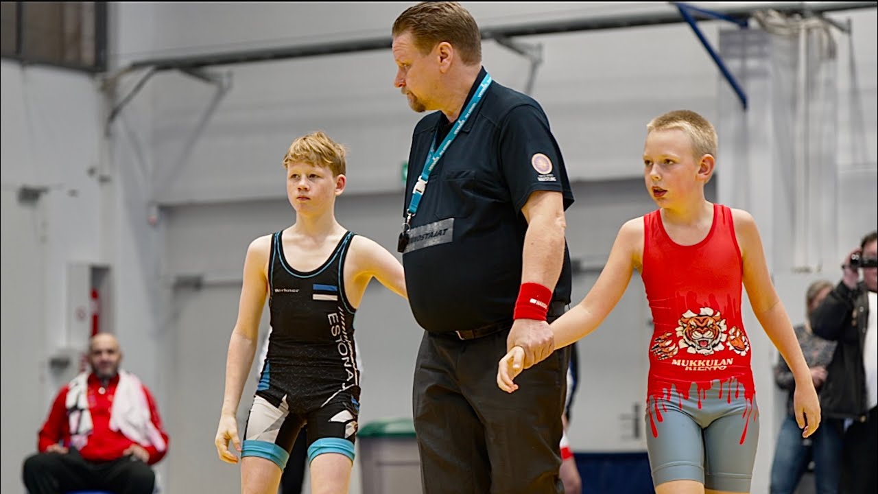 U13 S. Nurminen (FIN) vs A. Jeremejev (EST) 41kg. Youth boys greco-roman wrestling.