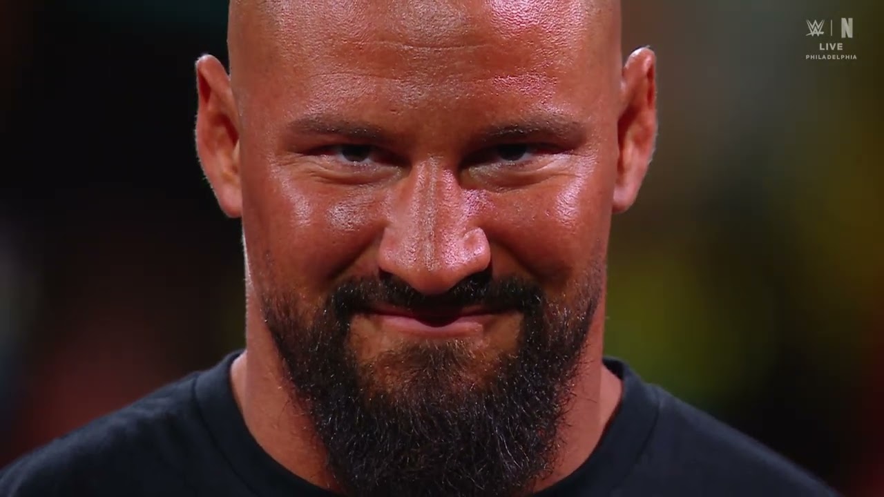 Jey Uso’s entrance cuts off Seth Rollins before Rollins can get a single word out | Raw Aug 18, 2025 background