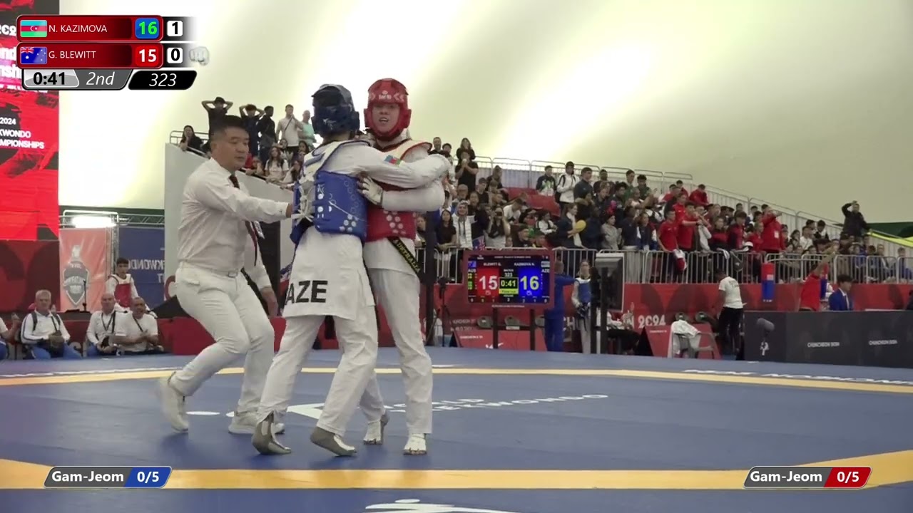 323 Round of 16 Women 63kg AZE N KAZIMOVA AUS G BLEWITT background