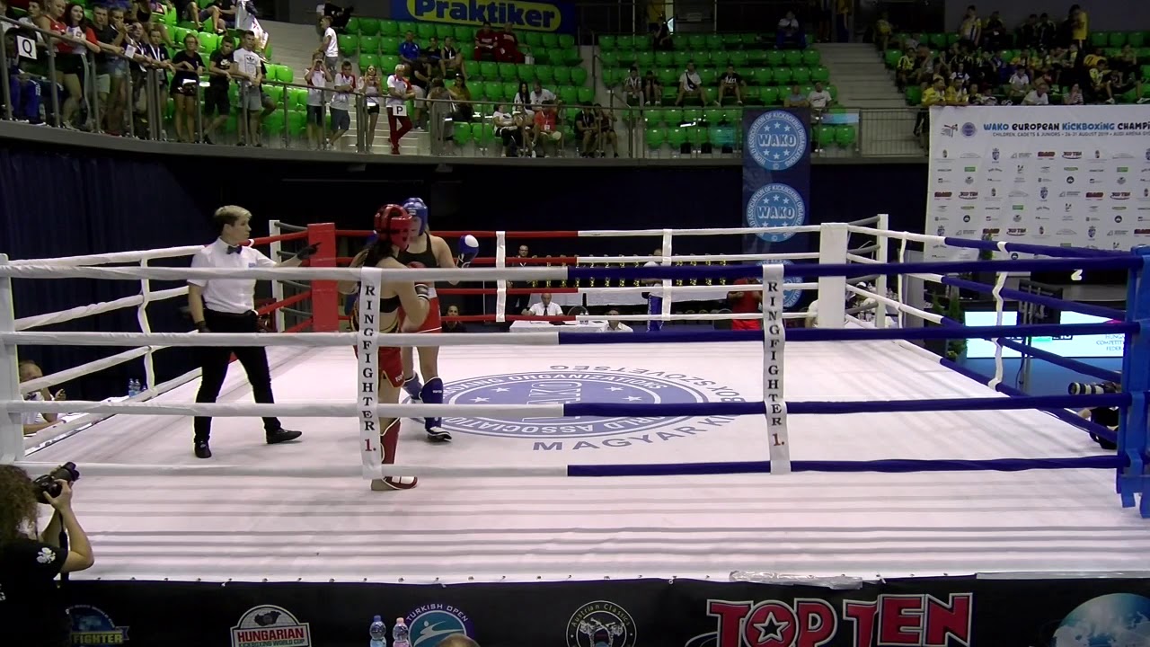 Ana Stojanovic v Angelika Szczepanska WAKO European Championships 2019 background