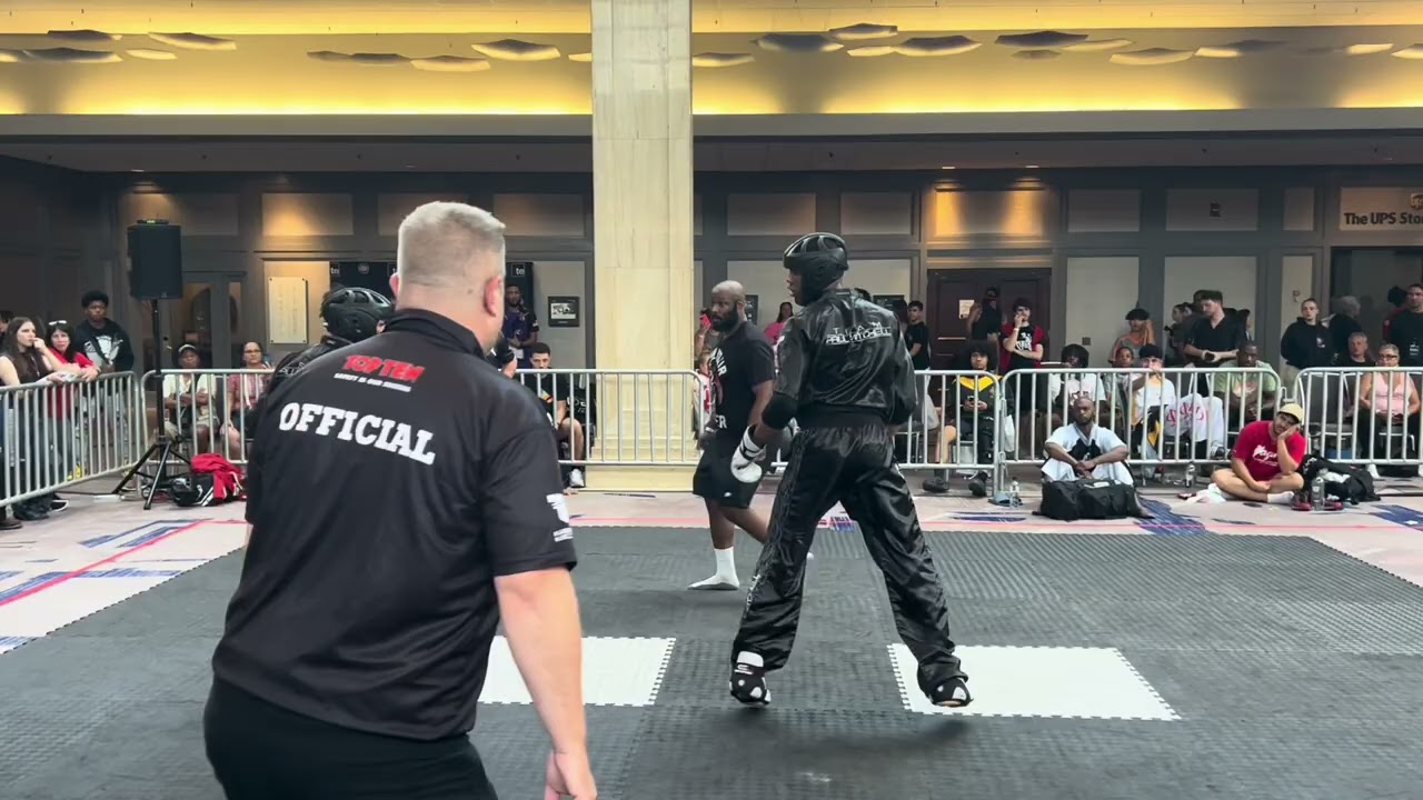 Darren X vs Alex Mancillas Middleweight Sparring Grands - Battle of Atlanta 2024 background