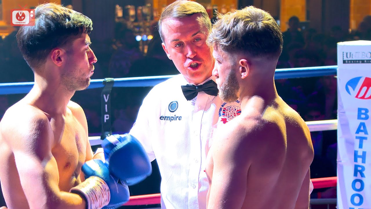 Jamie Devine v Karl Sampson on VIP's Blackpool show at The Winter Gardens (2.12.2023)