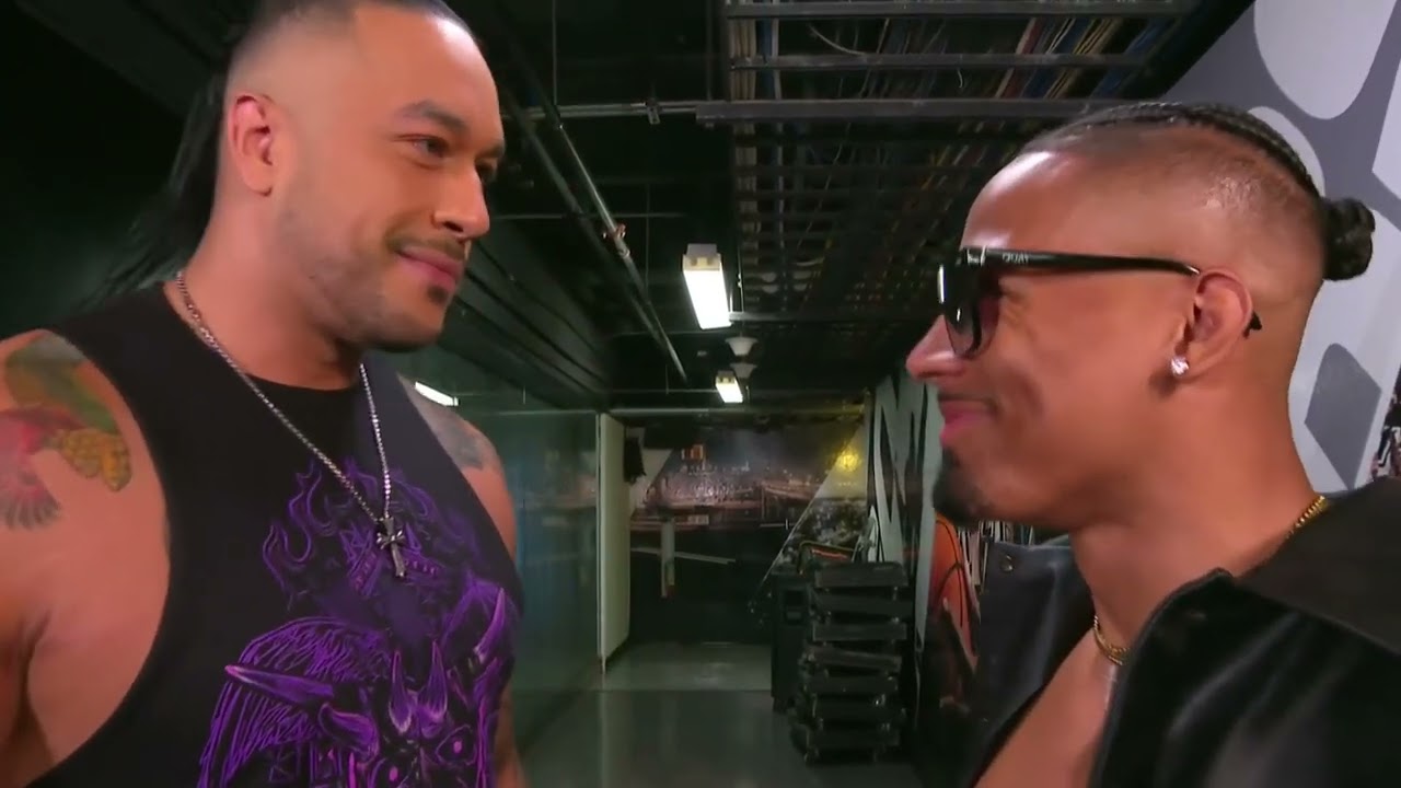 Carmelo Hayes confronts Damian Priest | SmackDown Jul 18, 2025 background
