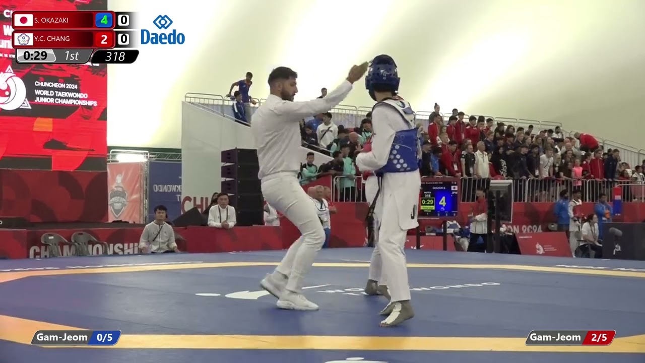 318 Round of 32 Men 51kg JPN S OKAZAKI TPE Y C CHANG background