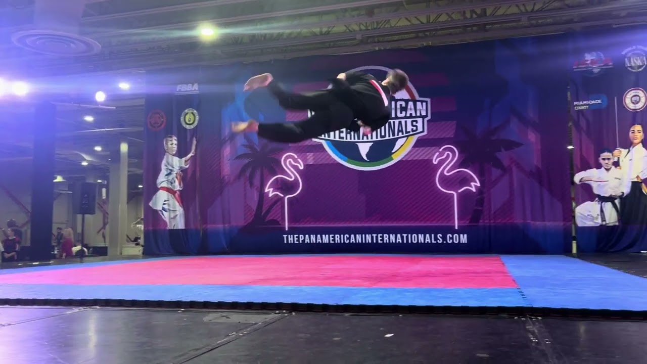 Phillip Brumme Men's Extreme Weapons - Pan American Internationals 2024 background