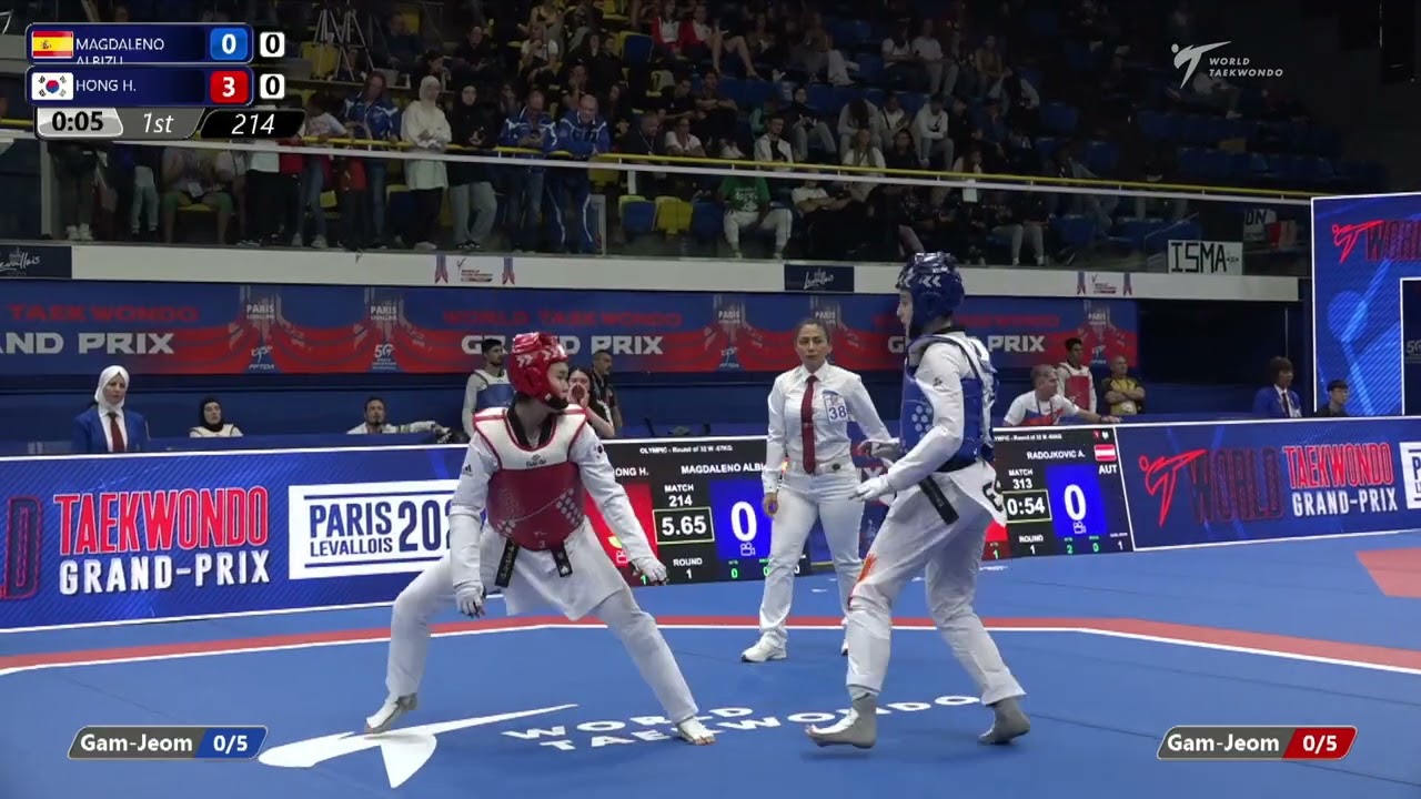 214 Round of 32 WOMEN W 67KG ESP MAGDALENO ALBIZU KOR HONG H background