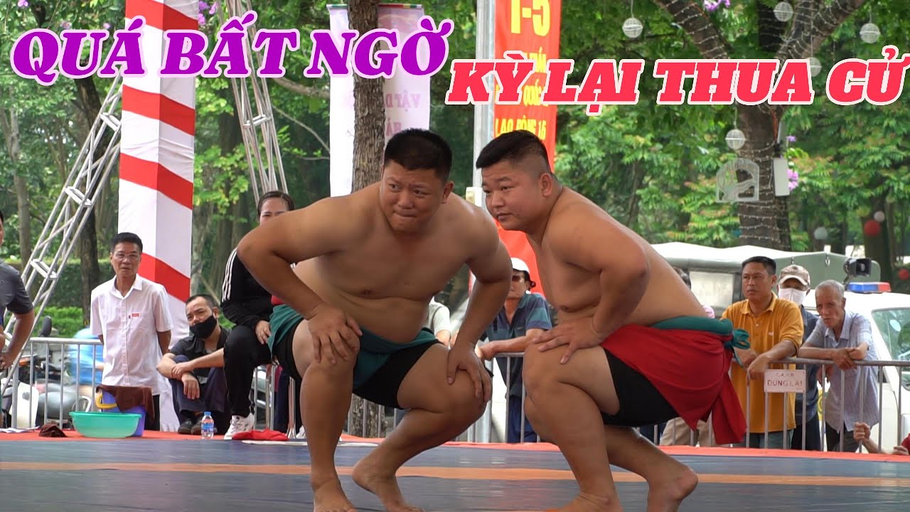 Nguyễn Hồng kỳ bại trận trước Ngô Thế Cử. Thua tâm phục khẩu phục . Mens wrestling Viet Nam. background