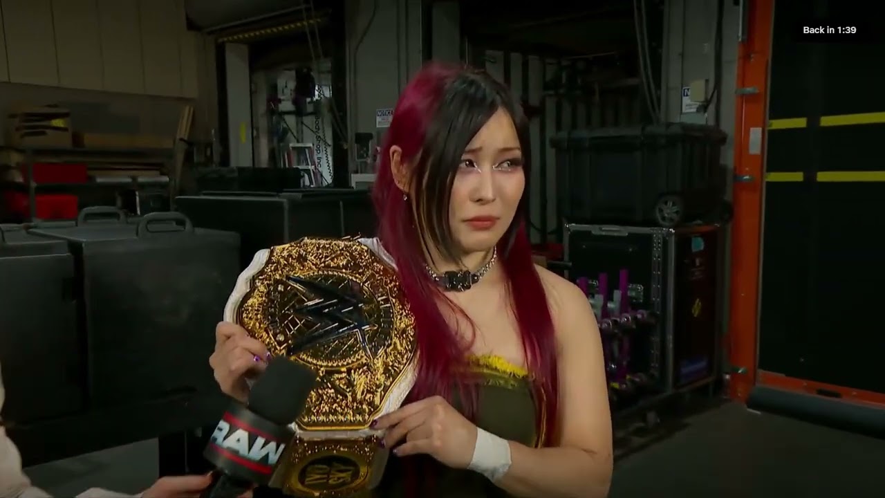 Iyo Sky liked that Rhea Ripley helped him last week: Raw, Apr. 28, 2025 background