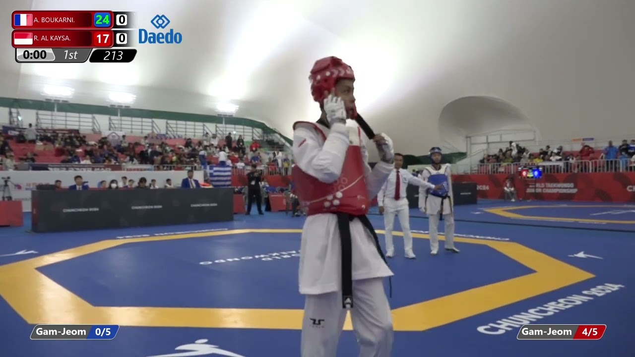 213 Round of 32 Men 55kg FRA A BOUKARNI INA R AL KAYSA background